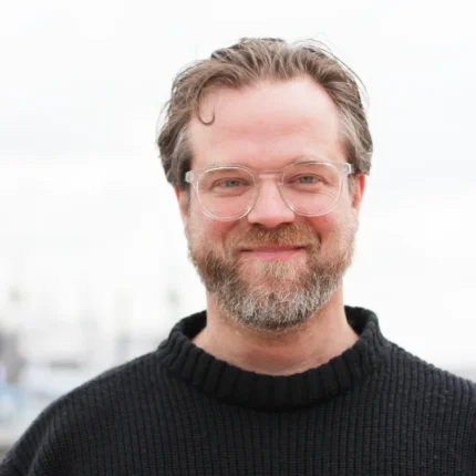 Björn Hansen (he/him) – Geschäftsführer